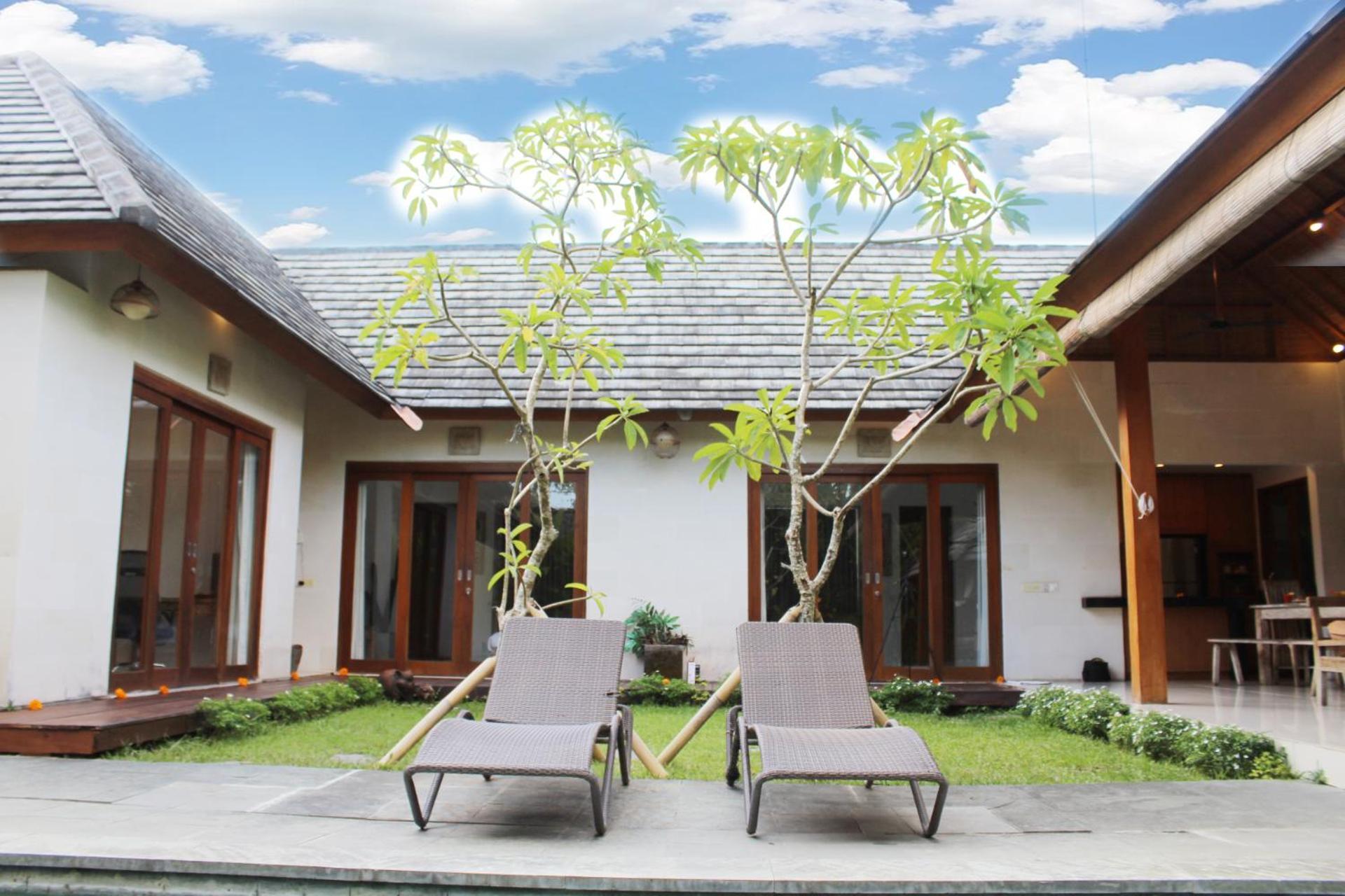 Villa Kim Seminyak エクステリア 写真