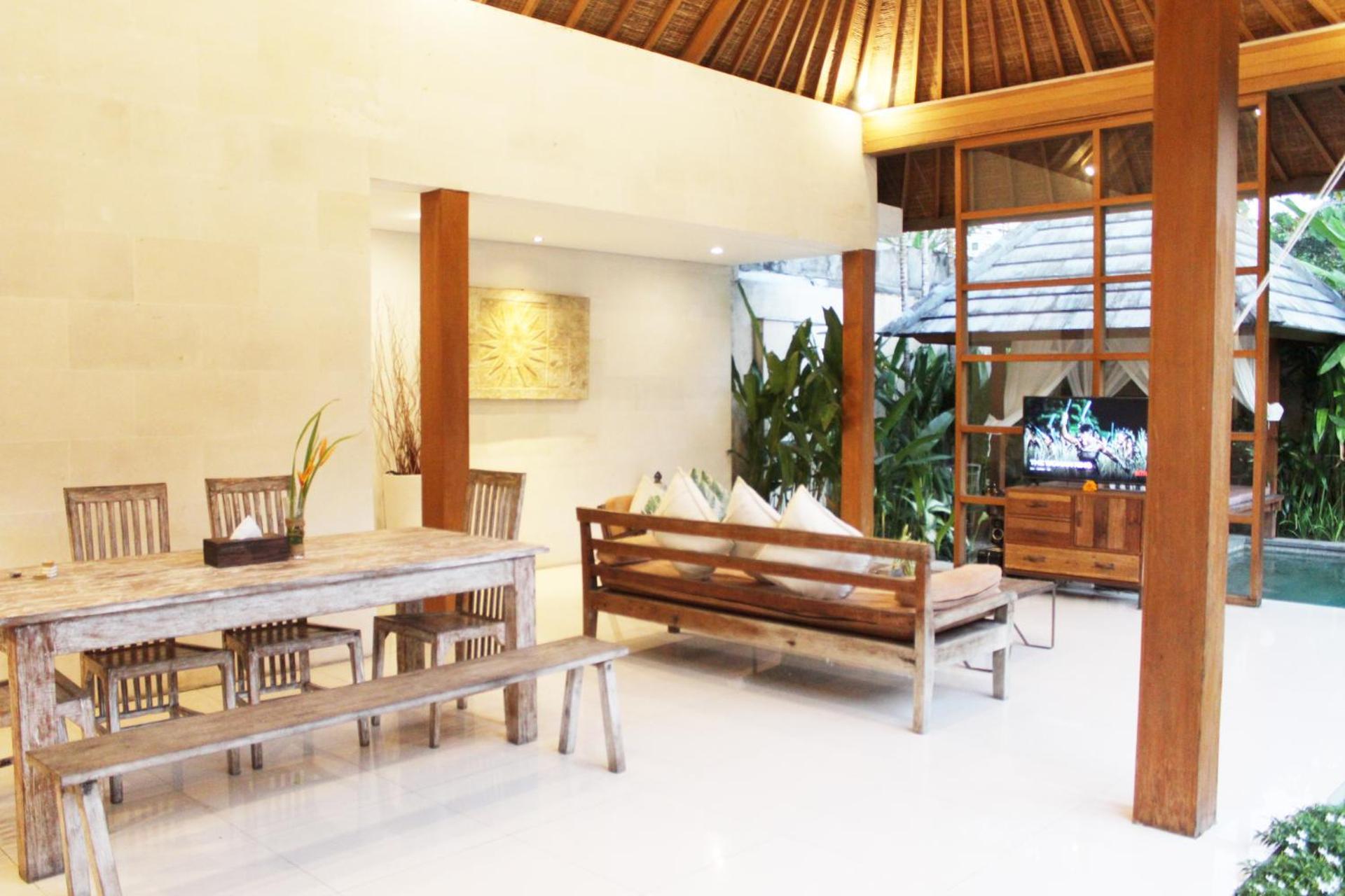 Villa Kim Seminyak エクステリア 写真