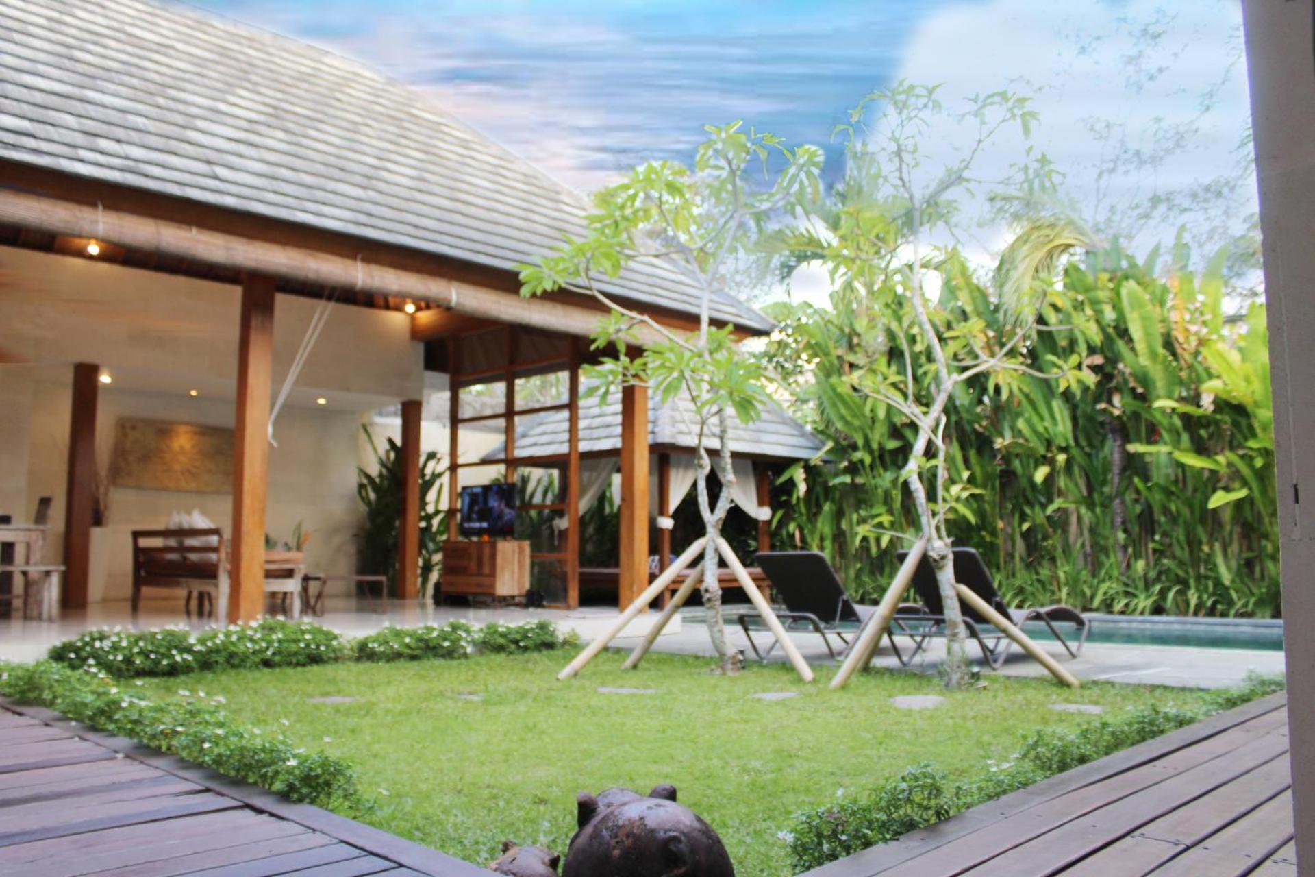 Villa Kim Seminyak エクステリア 写真