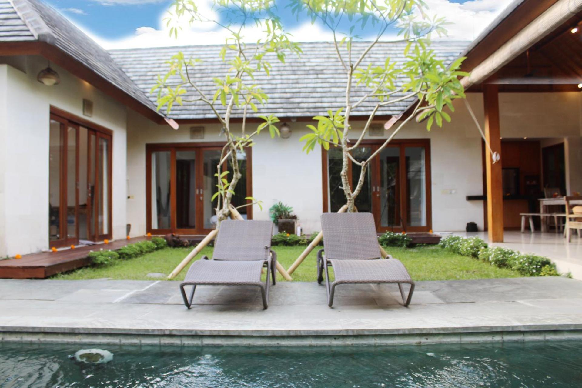 Villa Kim Seminyak エクステリア 写真