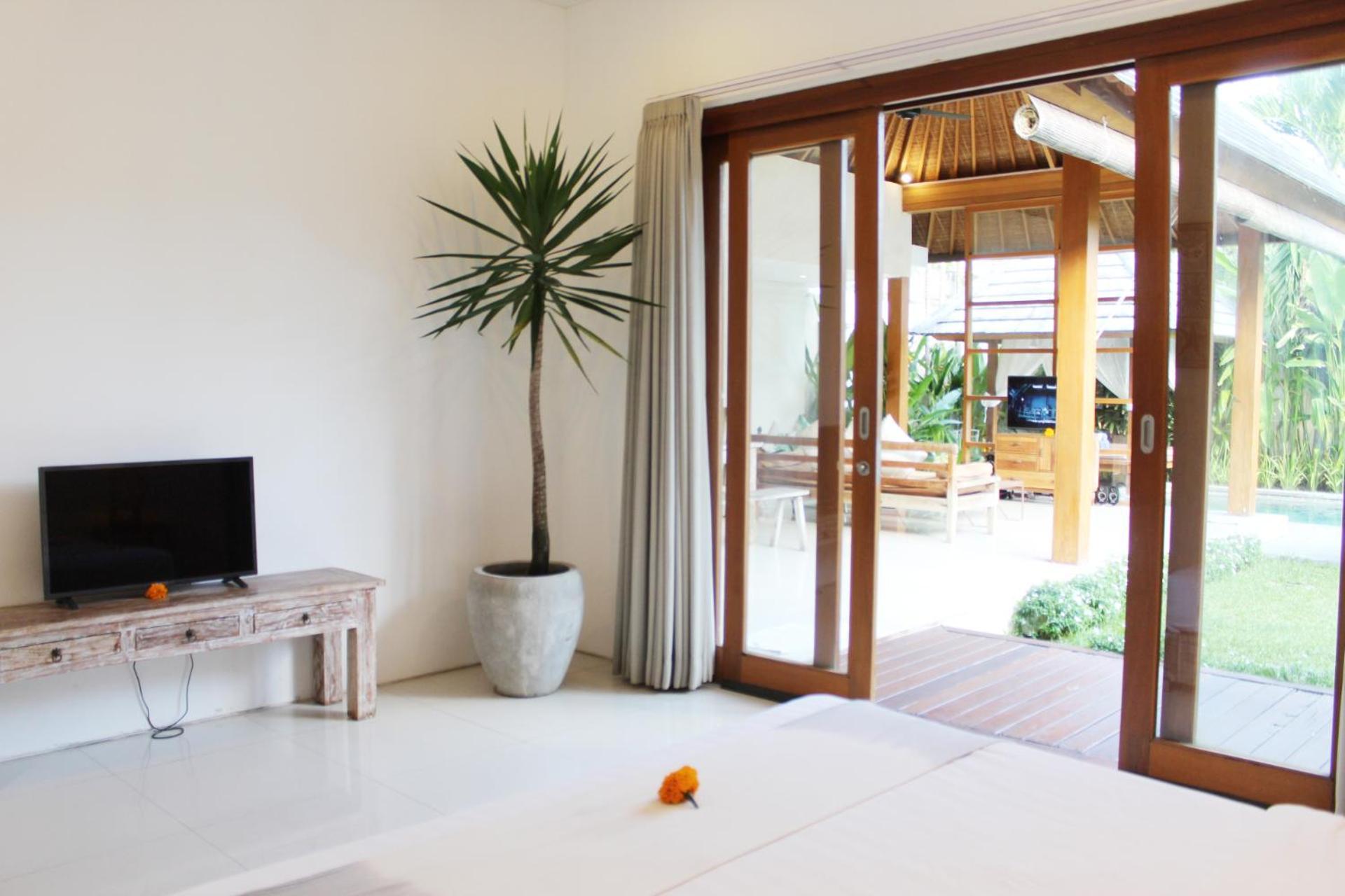 Villa Kim Seminyak エクステリア 写真
