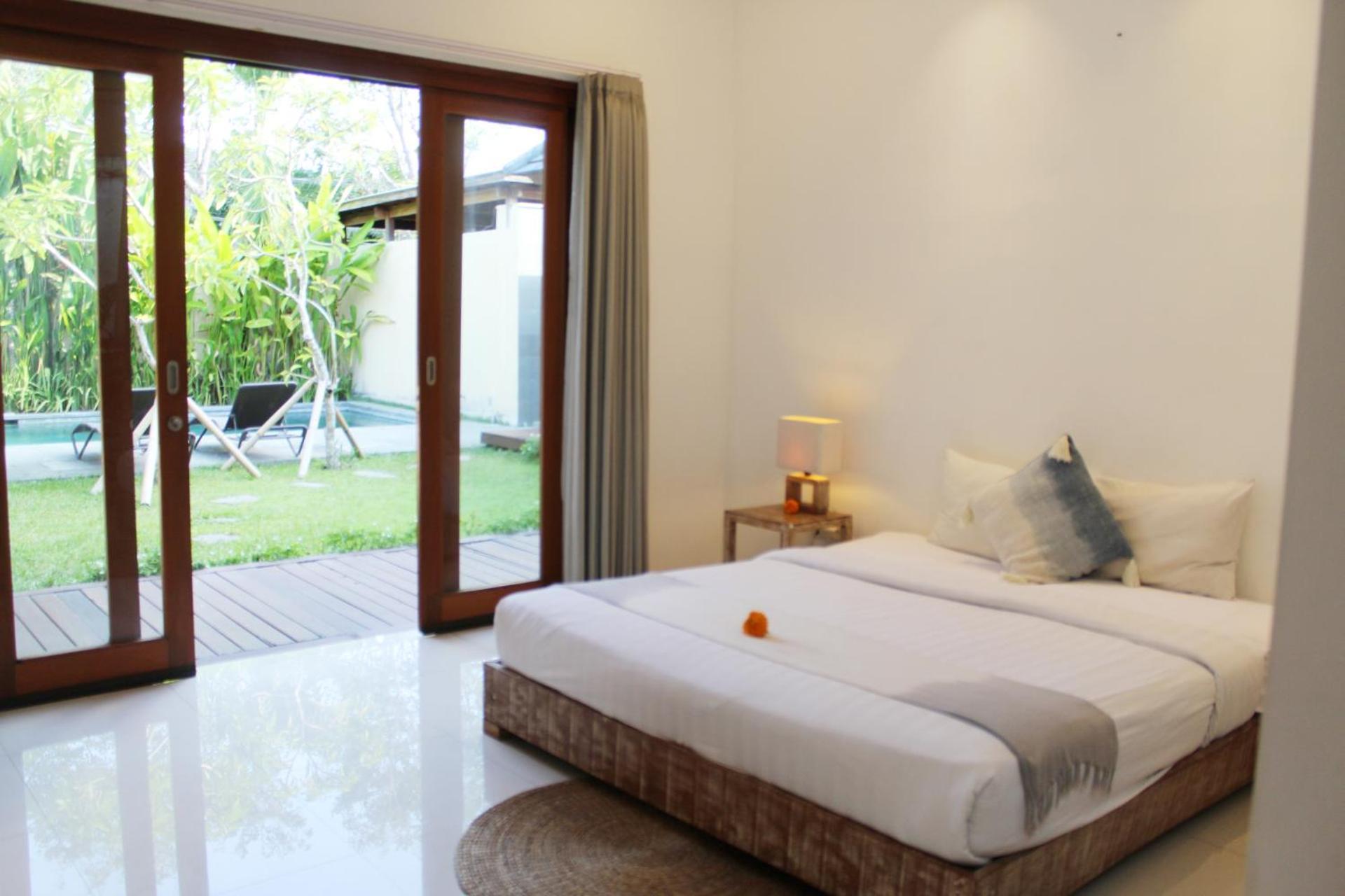 Villa Kim Seminyak エクステリア 写真