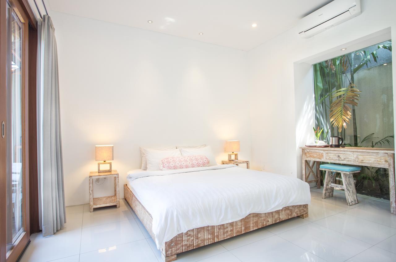 Villa Kim Seminyak エクステリア 写真